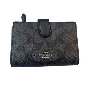 Coach Medium Corner Zip Wallet – Black/Smoke Signature Canvas